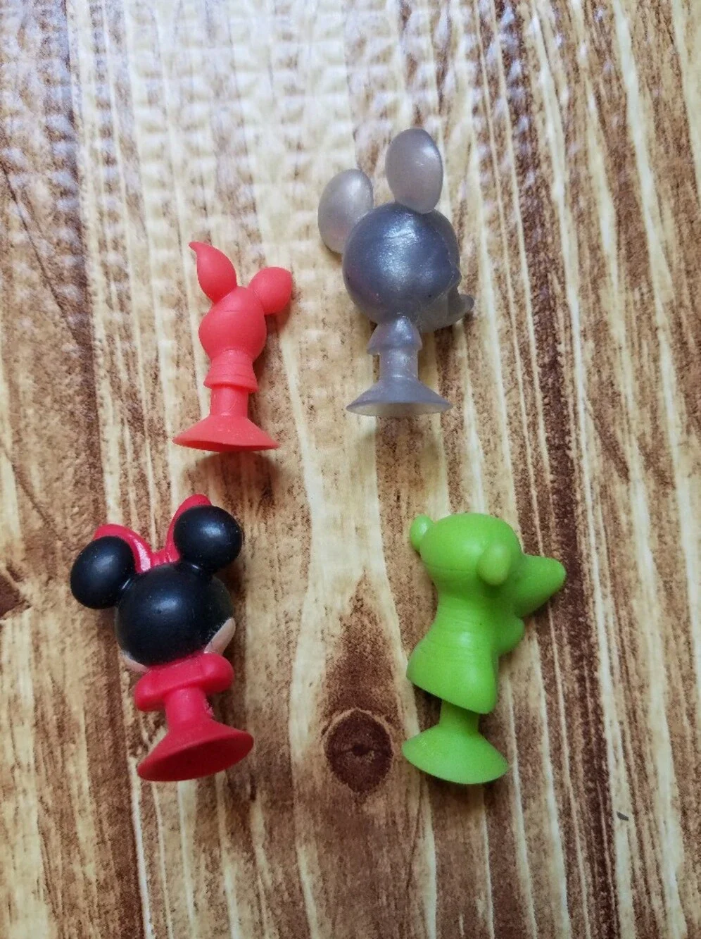 Disney Best Buddies Micro Popz Mini Suction Figures Lot of 4 Tigger Piglet